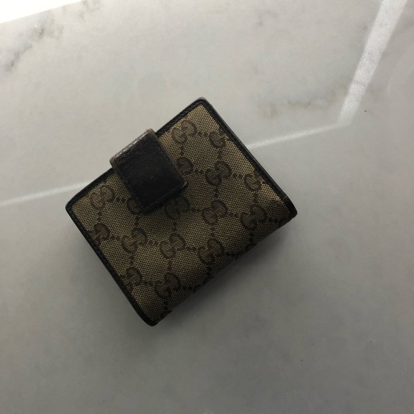 Mini Gucci Wallet - Picture 2 of 7